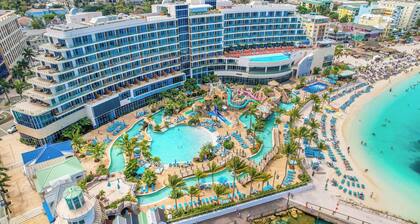 Margaritaville Waterpark Jacuzzi One Bedroom King Suite