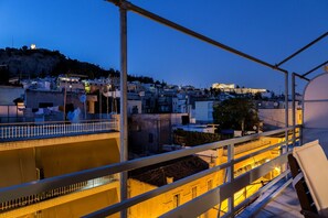 Property grounds - Apartment Fluvia, Divine Acropolis Views, Private Furnished Balcony, Athens (Athens)