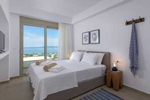 4 bedrooms, in-room safe, iron/ironing board, free WiFi - Splendid Rhodes Villa | Villa Ialysos | 4 Bedrooms | Breathtaking Sea Views |. (Lindos)