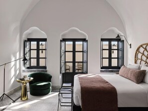 1 bedroom, in-room safe, iron/ironing board, free WiFi - Chryseis Suite, Pool View, Imerovigli (Santorini)