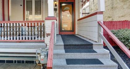 1 Mi to Phipps Conservatory: Walkable + Cozy Home