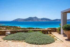Property grounds - Alluring Ano Koufonisi Villa | Villa Elysium | 6 Bedrooms | Infinity Pool with. (Naxos)