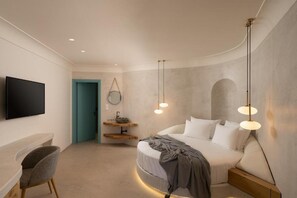 2 bedrooms, in-room safe, iron/ironing board, free WiFi - Lavish Santorini Suite | Sunset Embrace Suite | Executive Two Bedroom Suite. (Santorini)