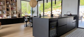 Pine villa Swimming pool, air conditioning, 8 pers. Children's playroom