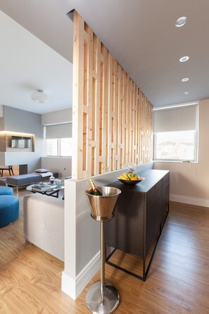 Imagen sin descripción, 5 de 48, botón