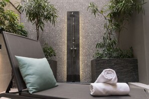 Immagine non classificata, 3 di 37, pulsante