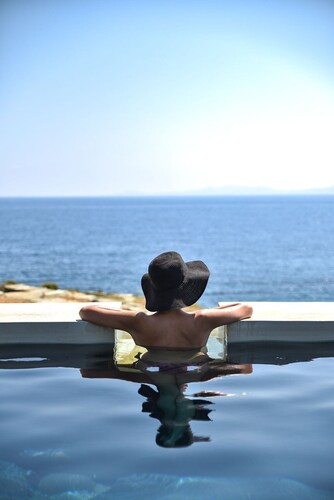 Thrilling Tinos See Front Studio | Zoi Studio | Breathtaking Sea Views |.