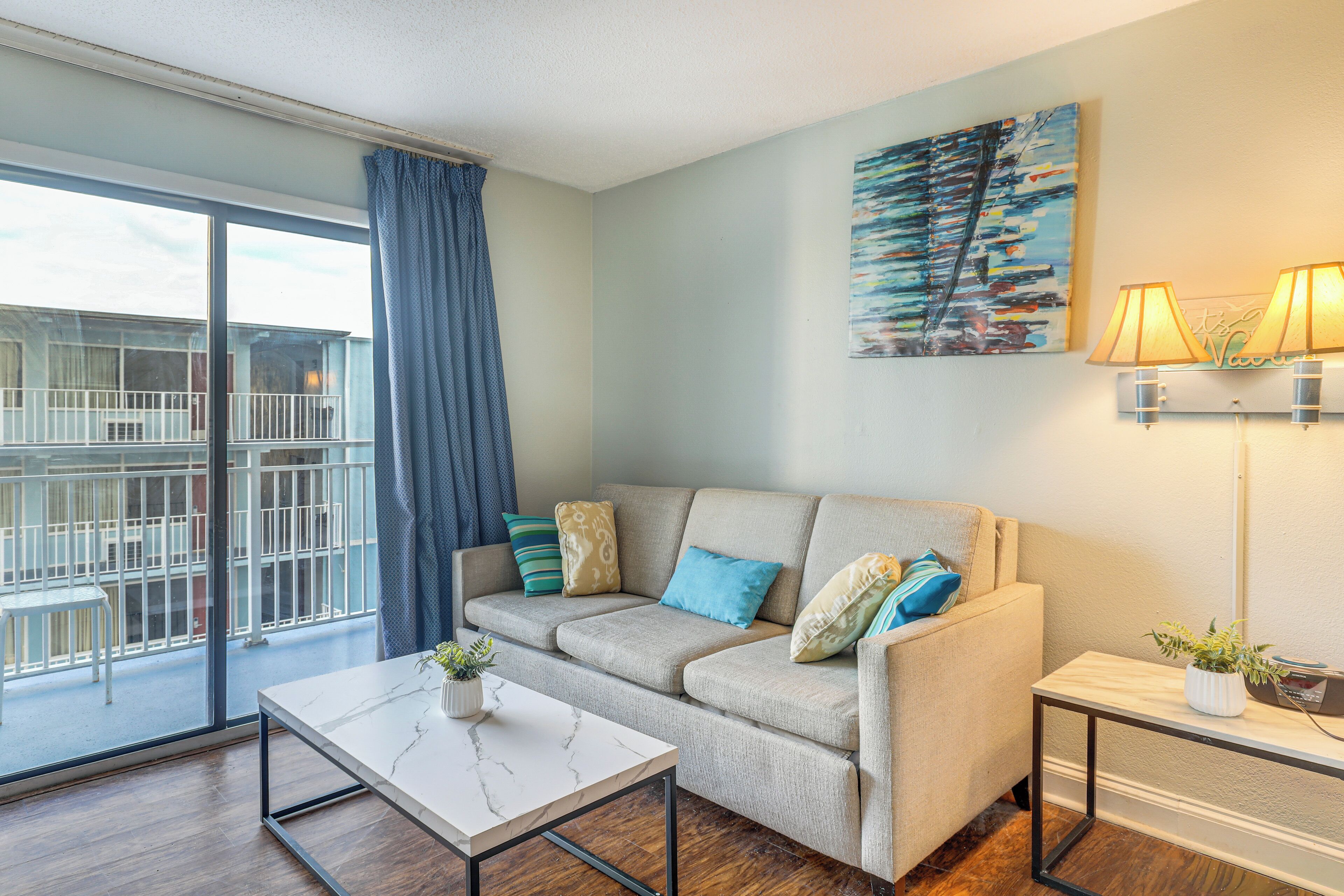 Apartment (0 Bedroom) | Interior