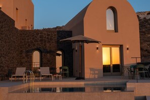Pool - Villa Kleonika, 2 BDR, Wonderful Seaviews, Private Pool, Santorini (Santorini)