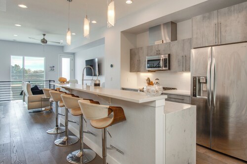Walk to Bars! Lohi City-view Haven w/ Hot Tub