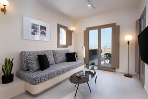 Living area - Villa Eunomia, 2 BDR, Wonderful Seaviews, Private Pool, Santorini (Santorini)