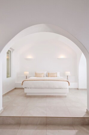1 bedroom, in-room safe, iron/ironing board, free WiFi - Villa Nymphera, Divine Sea Views, Private Pool, Santorini (Santorini)