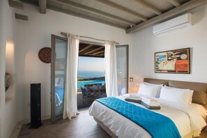 4 bedrooms, in-room safe, iron/ironing board, travel cot - Divine Mykonos Villa Ananke, 4 BDR, Private Pool & Plunge Pool, Sea Views (Mykonos)