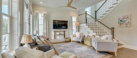 المنشأة من الداخل