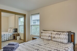 Rumah (2 Bedrooms) | Interior