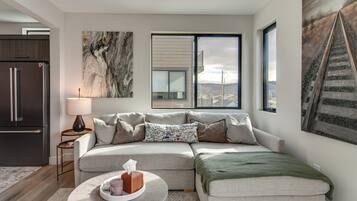 Apartment (3 Bedrooms) | Interior