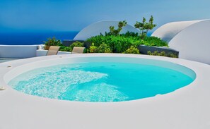 Pool - Villa Elonysa, Divine Sea Views, Private Hot Tub, Santorini (Santorini)