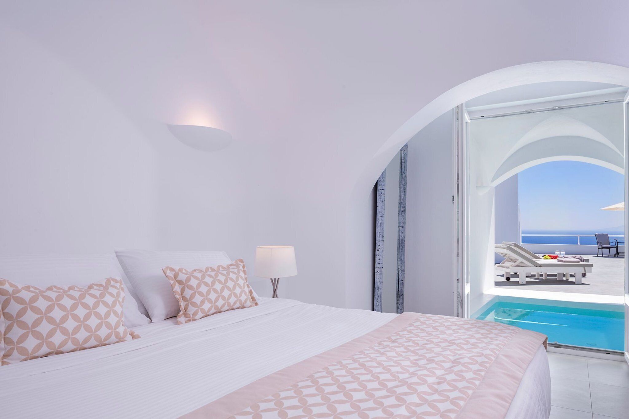 1 bedroom, in-room safe, iron/ironing board, free WiFi