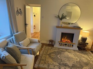 TV, fireplace, DVD player, ping pong