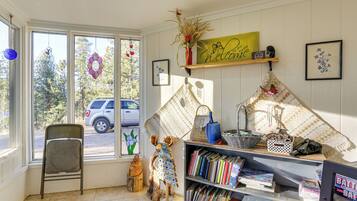 Apartment (1 Bedroom) | Interior