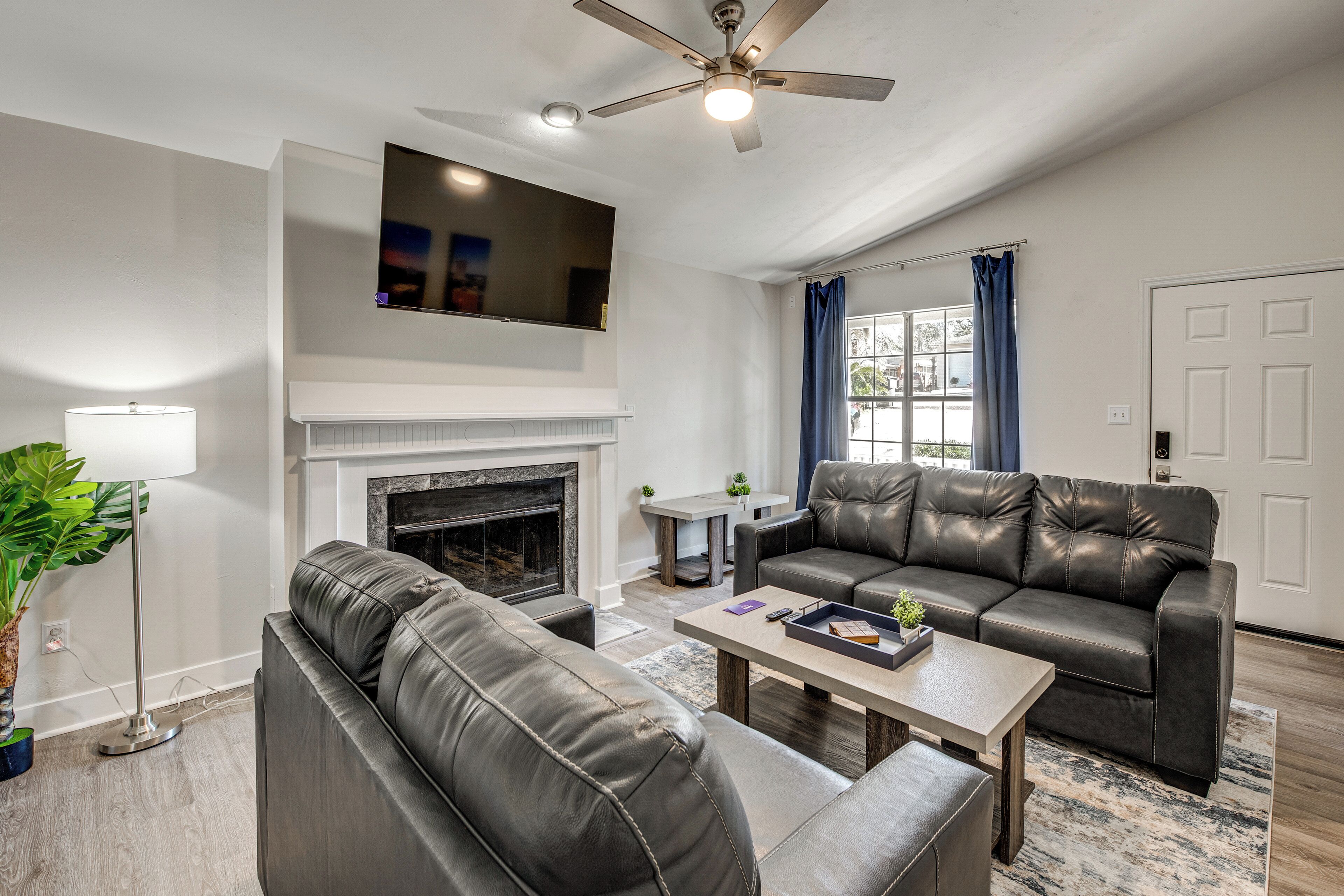 House (3 Bedrooms) | Front of property