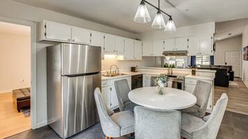 House (3 Bedrooms) | Bahagian dalam