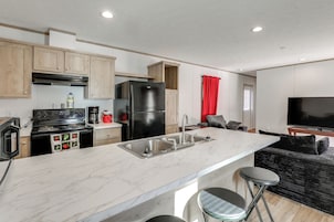 Casa (2 Bedrooms) | Interior