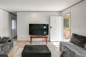 Casa (2 Bedrooms) | Interior