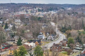 Apartment (1 Bedroom) | Interior - Downtown Ashland Gateway! Apt w/ Comforts of Home (Ashland)