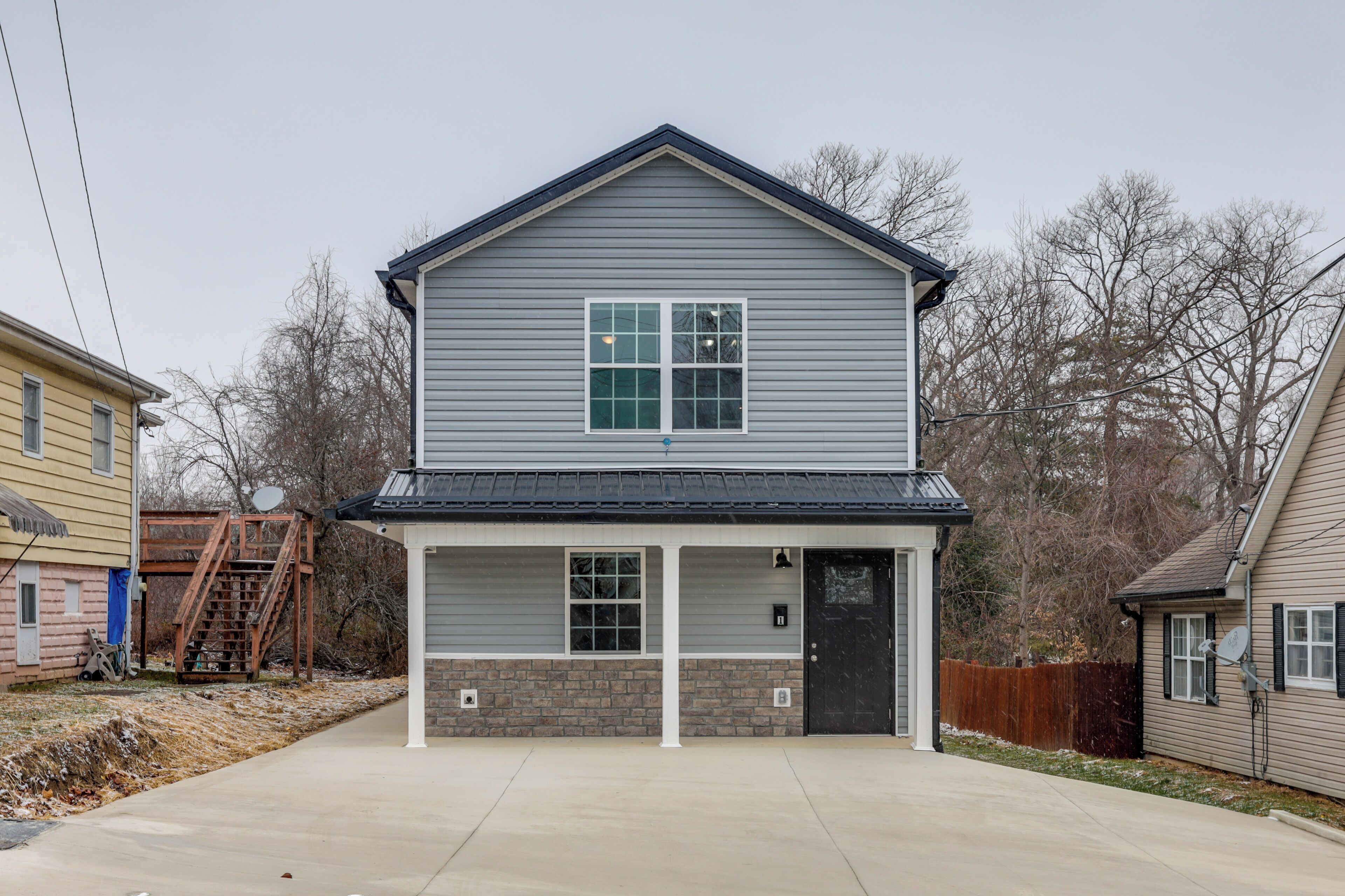 Apartment (1 Bedroom) | Interior