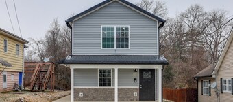 Downtown Ashland Gateway! Apt w/ Comforts of Home