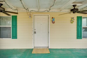 Interior - 4 Mi to Beach: Perry Home Near Boat Launch (Perry)