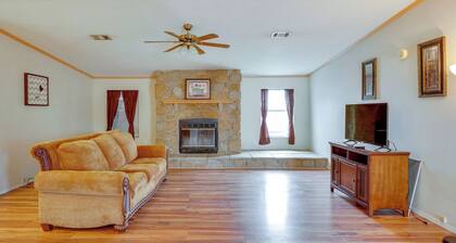 4 Mi to Beach: Perry Home Near Boat Launch