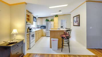 Talo (3 Bedrooms) | Sisätilat