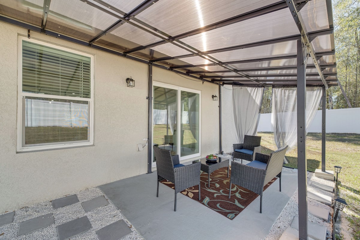 House (4 Bedrooms) | Front of property