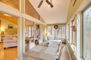 House (2 Bedrooms) | Interior - Hike & Golf! Family Home 15 Mi to Berkeley Springs (Hedgesville)