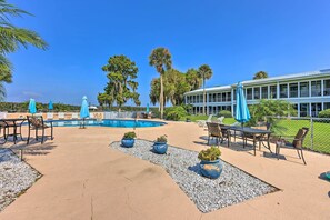 Apartment (2 Bedrooms) | Interior - Boat, Fish & Swim: Condo on St Johns River! (Welaka)