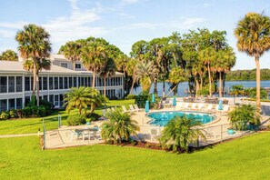 Apartment (2 Bedrooms) | Interior - Boat, Fish & Swim: Condo on St Johns River! (Welaka)