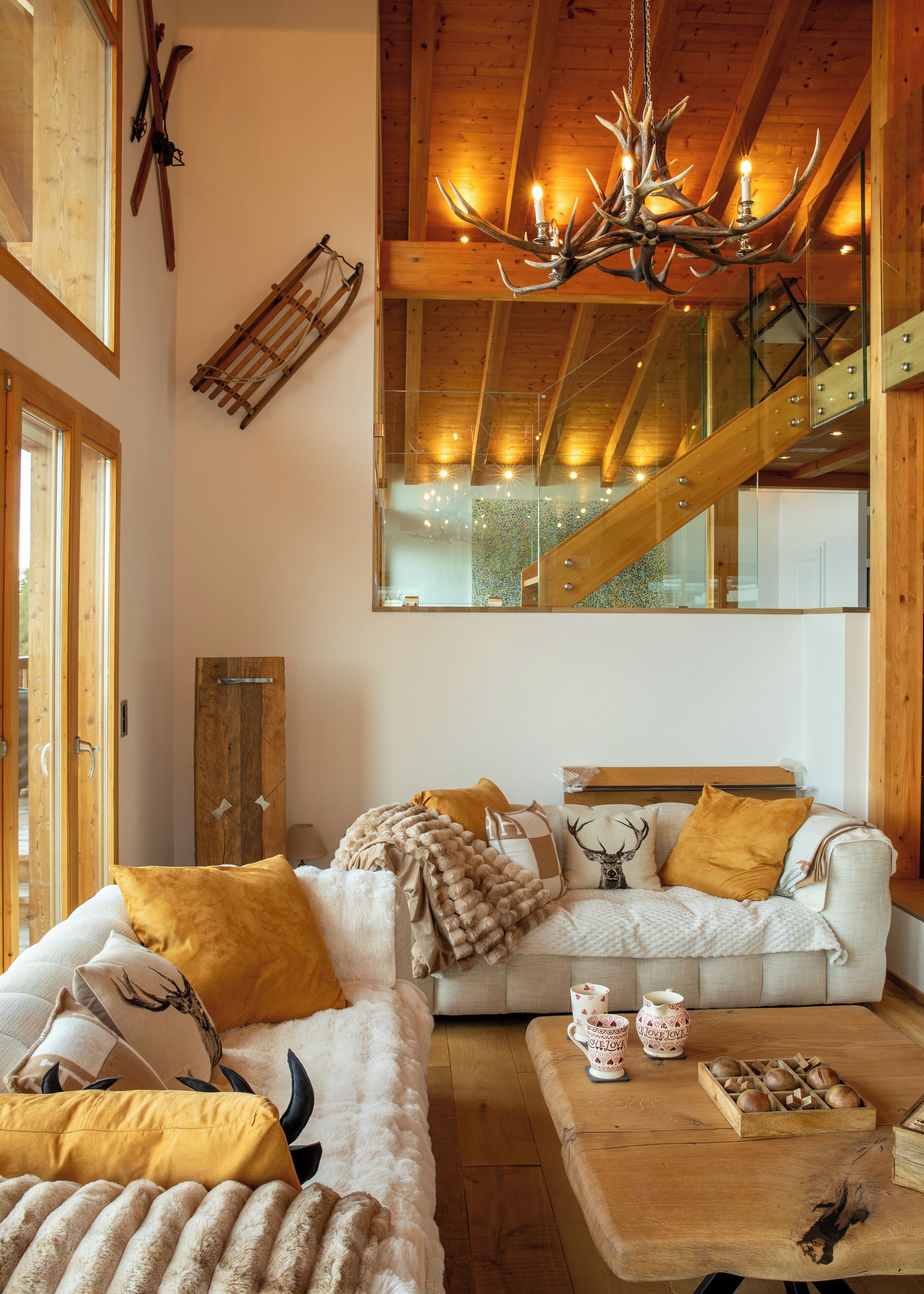 Télévision, cheminée