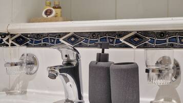 Basic Apartment | Miscellaneous