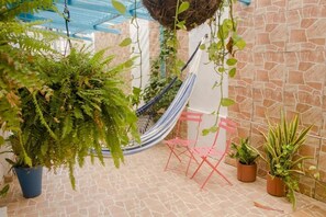 Imagen sin descripción, 3 de 84, botón