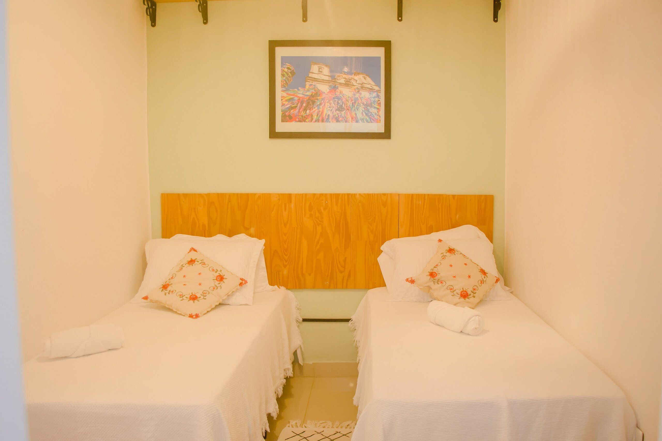 ベーシック スイート | アイロン / アイロン台、WiFi (無料)