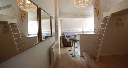 Luminous cocoon in the heart of the old town