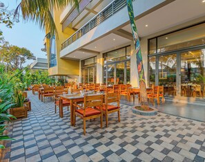 Restaurant - Woodrose Banquets and Hotel  (Belagavi)