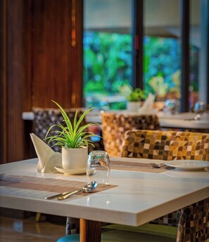 Restaurant - Woodrose Banquets and Hotel  (Belagavi)