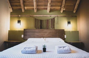 2 bedrooms, Internet - w Tranquil 2BR Riverside Villa in Sacred Valley (Calca)