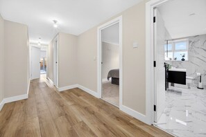 2 bedrooms, Internet - Cosy 2BR - Fast Wi-Fi - Work Space - Free Parking (Cardiff)