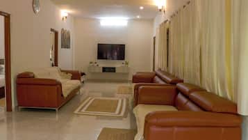 Comfort Villa | Living area