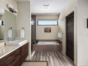 House, 6 Bedrooms | Bathroom - 7 Rolling Ridge 6 Bedroom Home (Big Sky)