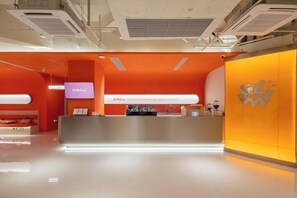 Reception - SilMiCore Hostel (Shanghai)